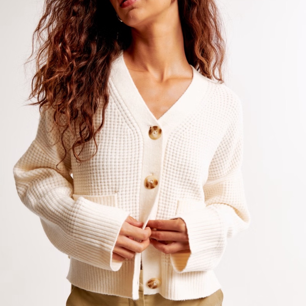 Abercrombie Cream Waffle Button Cardigan